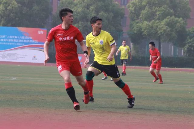 中国女足以1-0战胜越南，王霜加时赛锁定胜局